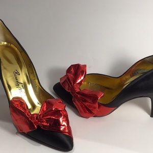 Vintage 80’s Beverly Feldman bow beauties!